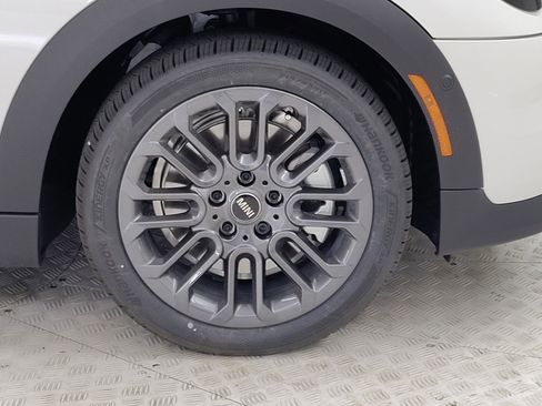 New 2026 MINI Cooper 4-Door Hardtop image 4