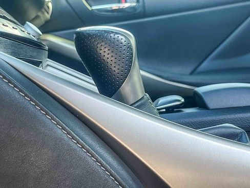 Used 2014 Lexus IS 350 image 22