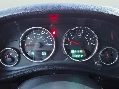 Used 2015 Jeep Wrangler Unlimited Sport w/ Quick Order Package 24S image 19