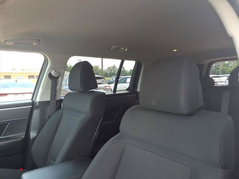 Used 2024 Hyundai Santa Fe SE FWD image 16
