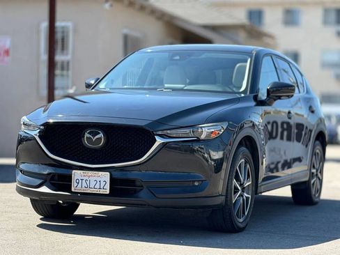 Used 2017 MAZDA CX-5 Grand Touring image 4