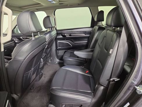Certified 2025 Kia Telluride S AWD/4WD image 14
