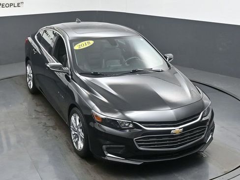 Used 2018 Chevrolet Malibu LT w/ Leather Package image 45