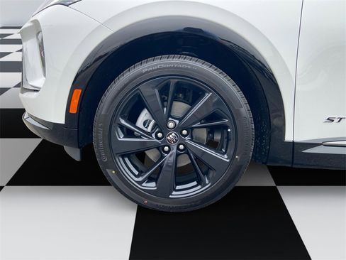 New 2025 Buick Envision Sport Touring image 14