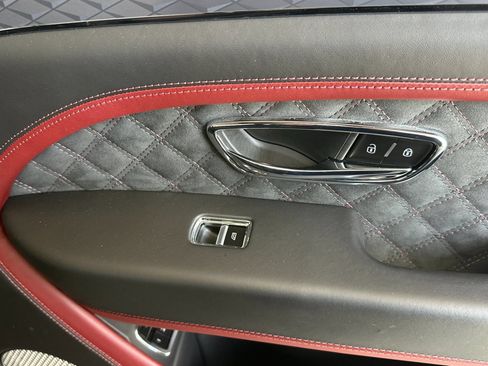 Certified 2022 Bentley Bentayga Speed AWD/4WD image 18