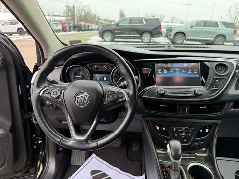 Used 2019 Buick Envision Essence image 17