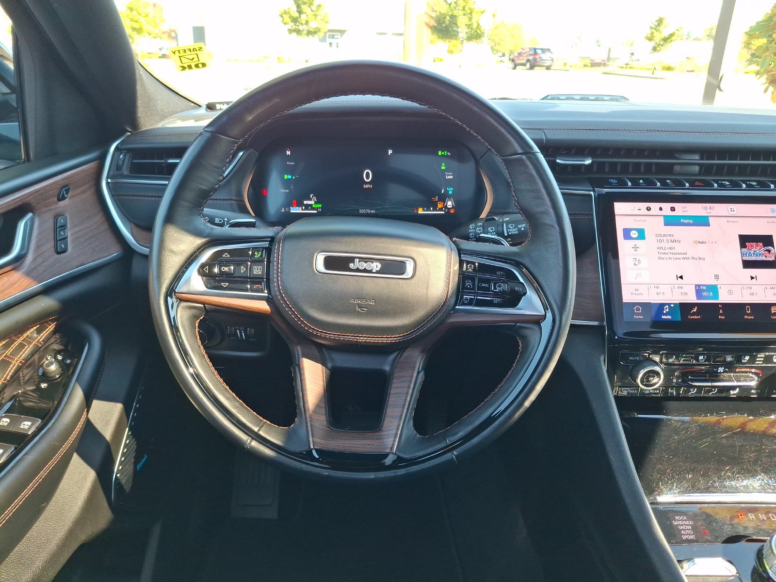 Used 2022 Jeep Grand Cherokee Summit w/ Advanced Protech Group IV AWD/4WD image 10