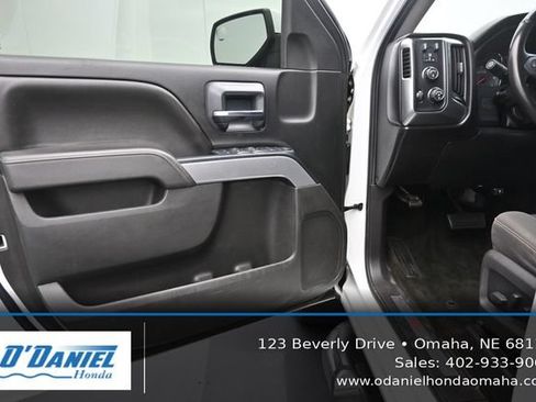 Used 2017 Chevrolet Silverado 1500 LT w/ All Star Edition AWD/4WD image 23