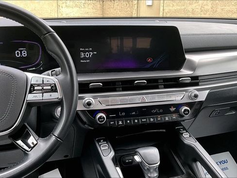 Certified 2023 Kia Telluride S FWD image 8