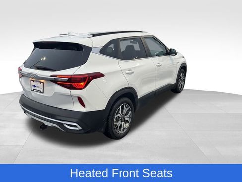 Used 2023 Kia Seltos EX image 6