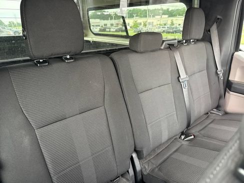 Used 2017 Ford F150 XL w/ Equipment Group 101A Mid AWD/4WD image 16