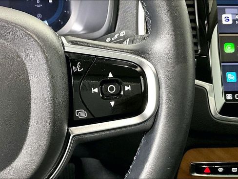 Used 2024 Volvo XC90 B6 Plus image 19