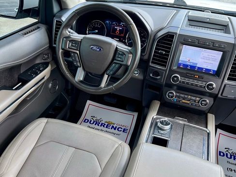 Used 2021 Ford Expedition Limited image 15