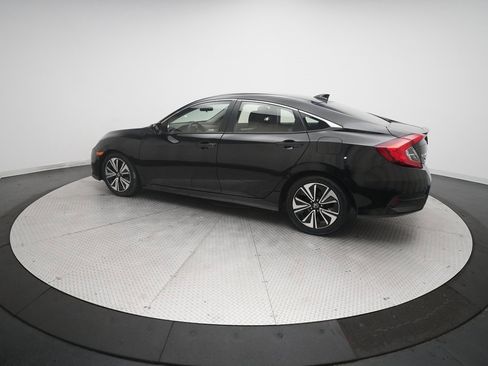 Used 2018 Honda Civic EX-T image 12