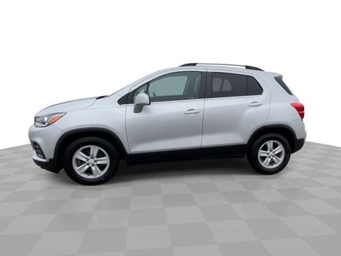 Used 2020 Chevrolet Trax LT image 7