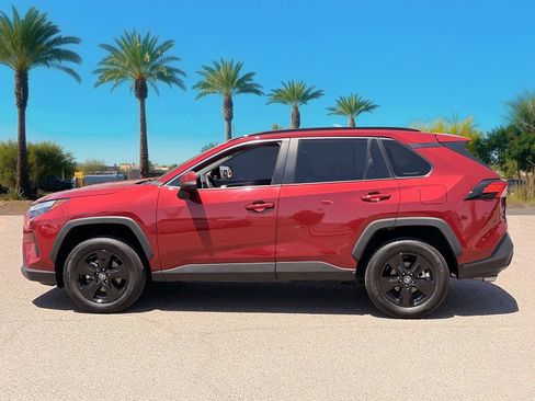 Used 2025 Toyota RAV4 XLE FWD image 2