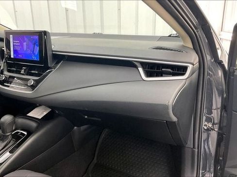 Used 2023 Toyota Corolla LE w/ LE Premium Package FWD image 18