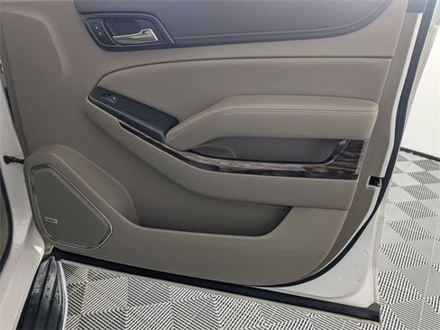 Used 2019 GMC Yukon SLT w/ Premium Edition image 33