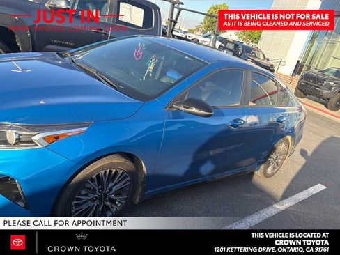 Used 2023 Kia Forte GT-Line FWD image 2