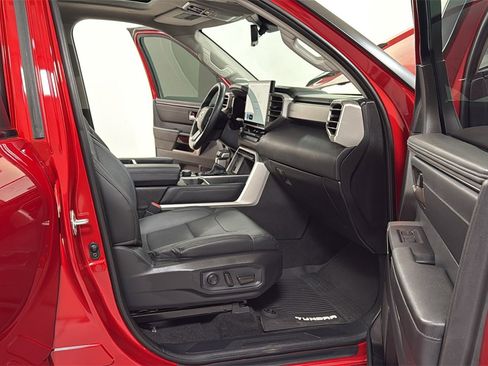 Used 2024 Toyota Tundra Limited image 18