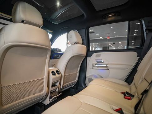 New 2026 Mercedes-Benz GLB 250 4MATIC image 28