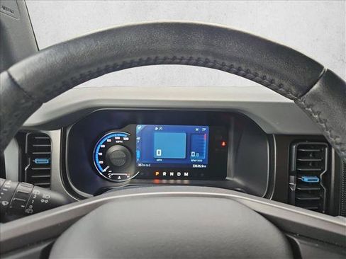 Used 2022 Ford Bronco Black Diamond AWD/4WD image 7