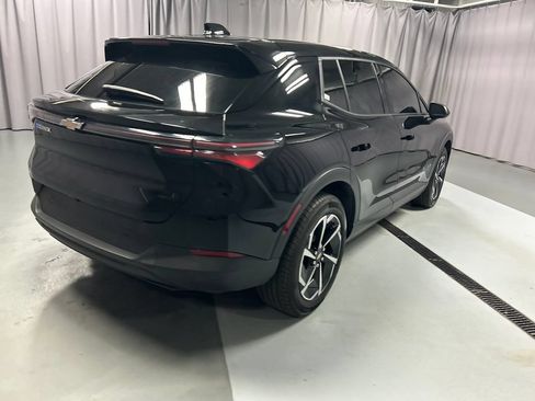 Used 2025 Chevrolet Equinox EV LT FWD image 7
