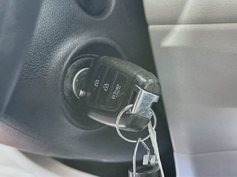 Used 2023 Hyundai Tucson SE AWD/4WD image 27