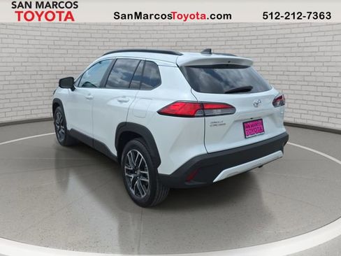 New 2026 Toyota Corolla Cross XLE image 7