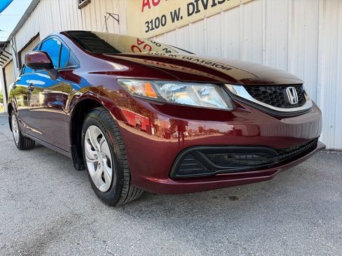 Used 2013 Honda Civic LX image 2