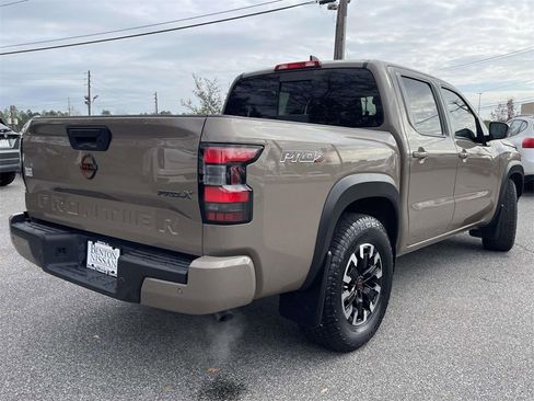 Used 2023 Nissan Frontier Pro-X w/ Technology Package image 3