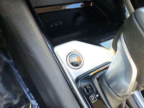 Used 2024 Nissan Altima 2.5 SV image 23