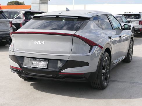 New 2025 Kia EV6 Wind image 3