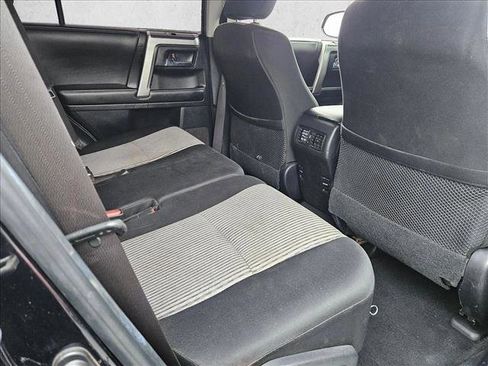 Used 2015 Toyota 4Runner SR5 image 18