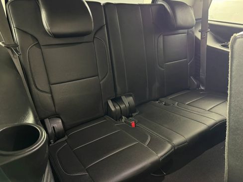 Used 2020 GMC Yukon SLT w/ Graphite Performance Edition image 44
