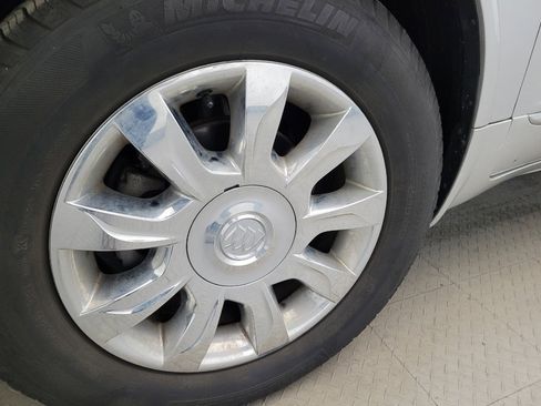 Used 2017 Buick Enclave Leather image 31