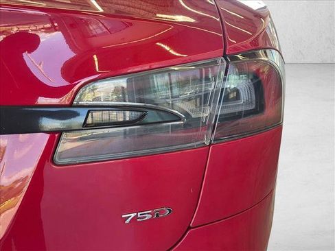 Used 2017 Tesla Model S 75D AWD/4WD image 8
