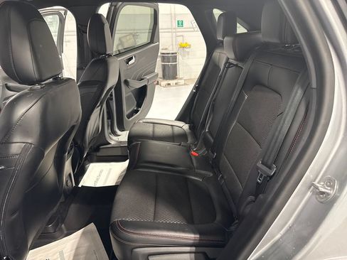 Used 2023 Ford Escape ST-Line w/ Tech Pack #1 AWD/4WD image 38