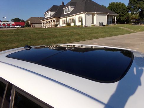 Used 2015 MINI Cooper S image 9