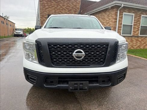 Used 2019 Nissan Titan S w/ S Utility Package AWD/4WD image 2