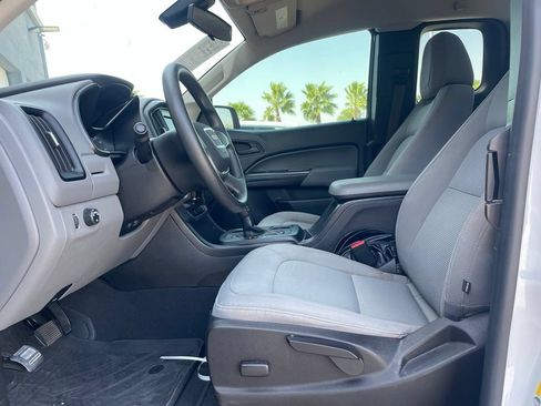Used 2020 GMC Canyon W/T w/ Convenience Package RWD image 10