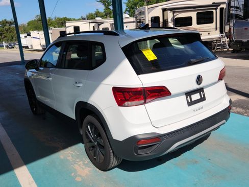 Used 2023 Volkswagen Taos S image 10