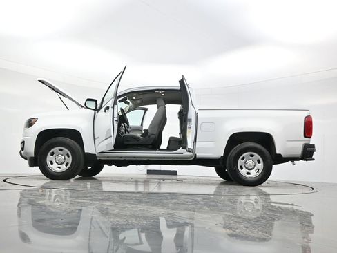 Used 2019 Chevrolet Colorado W/T image 56