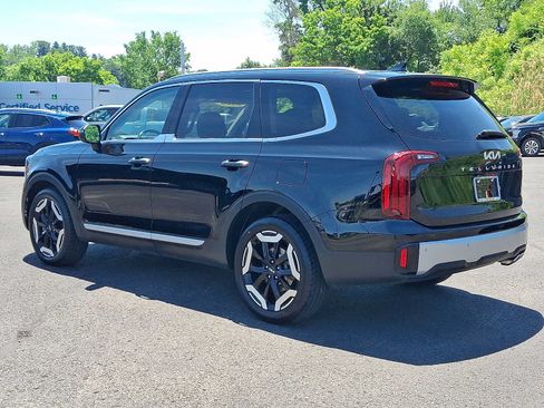 Used 2023 Kia Telluride S w/ S Sunroof Package AWD/4WD image 4