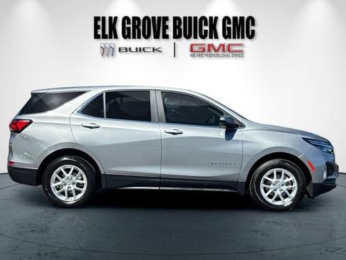 Used 2024 Chevrolet Equinox LT AWD/4WD image 3