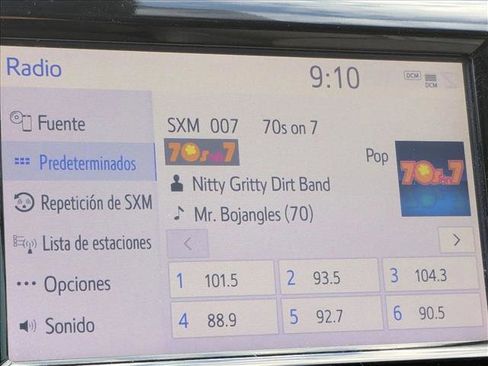 Used 2020 Toyota Camry SE image 7