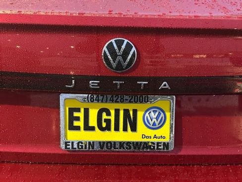 New 2026 Volkswagen Jetta SE image 11