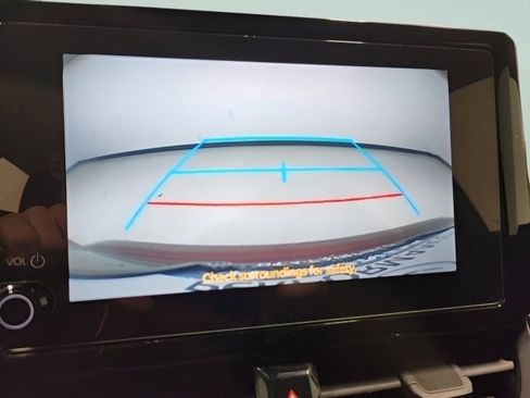 Used 2024 Toyota Corolla LE image 3