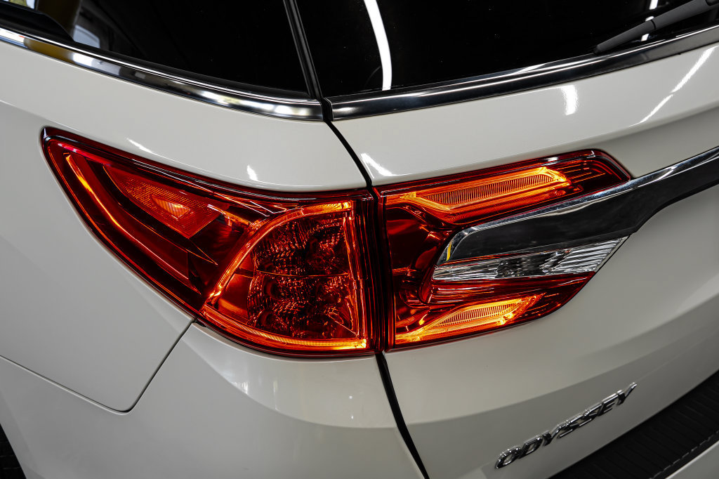 Used 2019 Honda Odyssey EX-L image 14