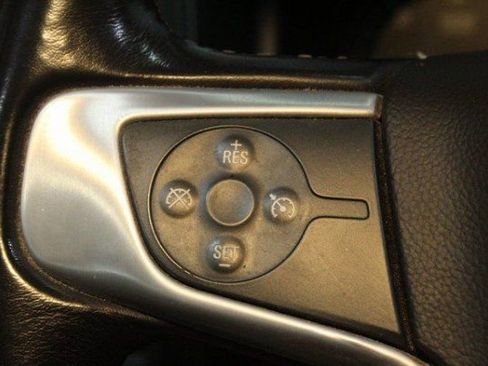 Used 2018 GMC Sierra 1500 SLE image 21